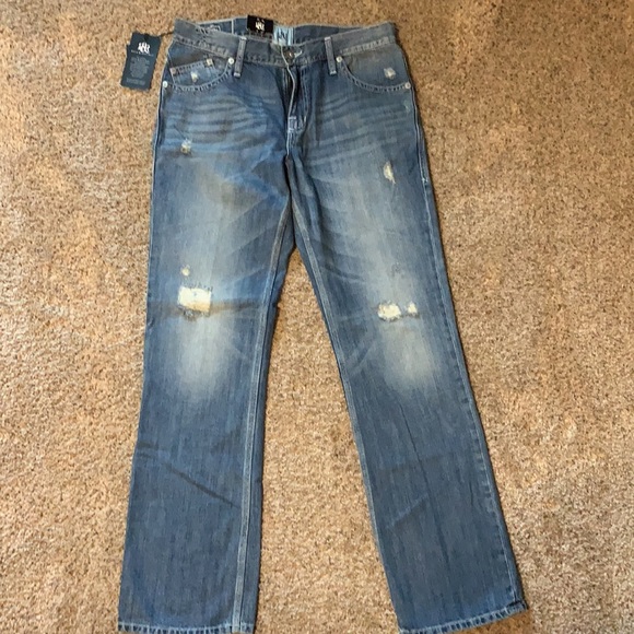 Light colored rock republic jeans - Picture 2 of 3
